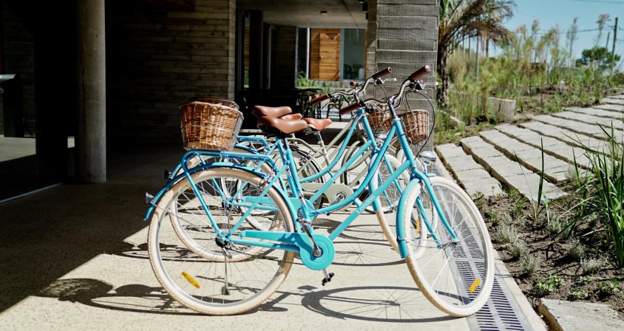 Casagrande Hotel & Beach Club Хосе-Ігнасіо Екстер'єр фото A beach cruiser bicycle