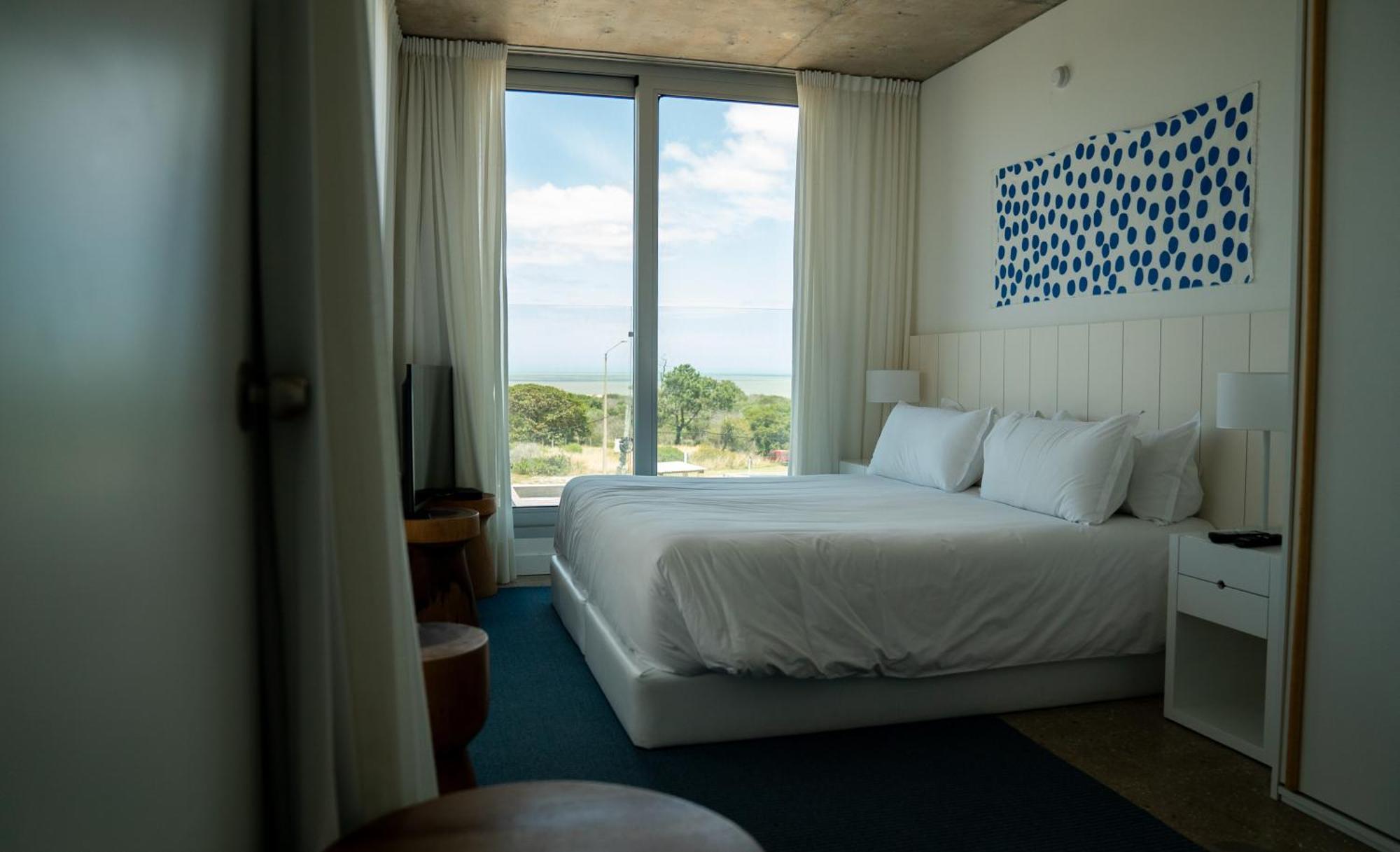 Casagrande Hotel & Beach Club Хосе-Ігнасіо Екстер'єр фото A bedroom at the Hotel del Mar