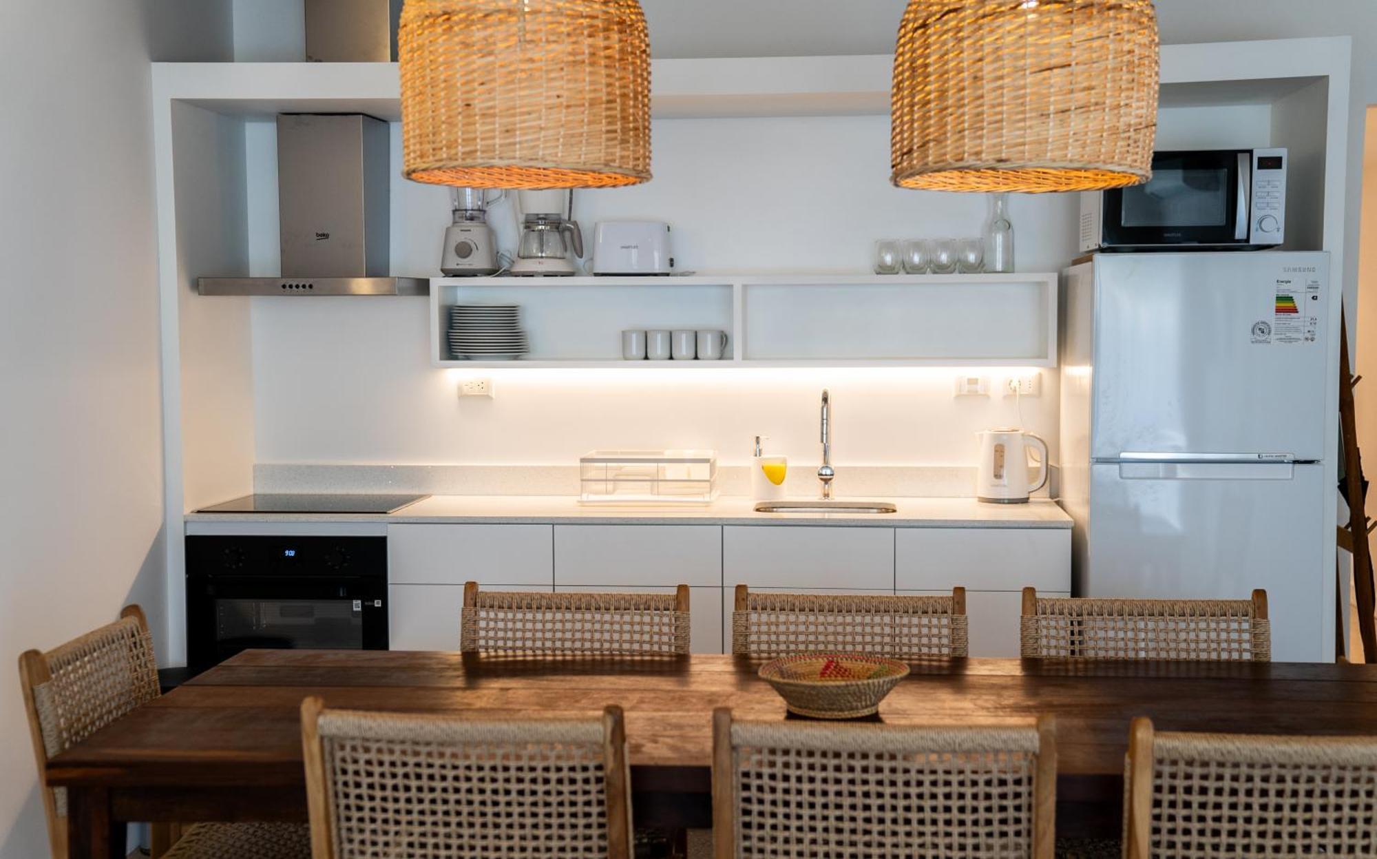 Casagrande Hotel & Beach Club Хосе-Ігнасіо Екстер'єр фото A modern kitchen